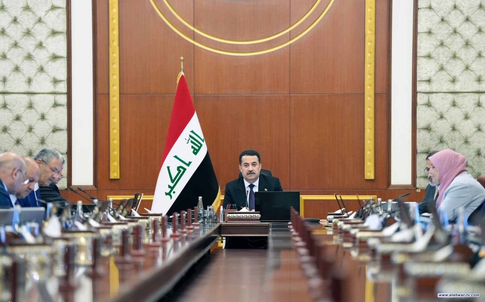 ابرز القرارات التي صوت عليها مجلس الوزراء للمضي بالمشاريع الخدمية المتلكئة والمعطلة